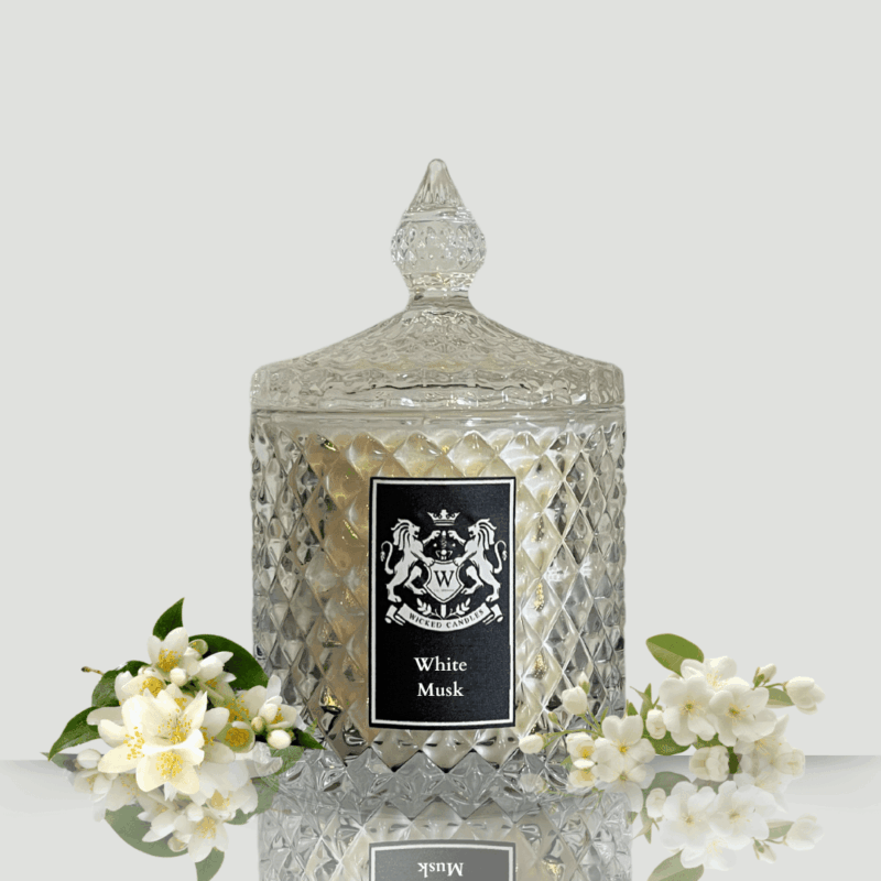 Αρωματικό κερί σόγιας Wicked Candles Dark Vanilla με νότες βανίλιας, καραμέλας, καρύδας και εσπεριδοειδών