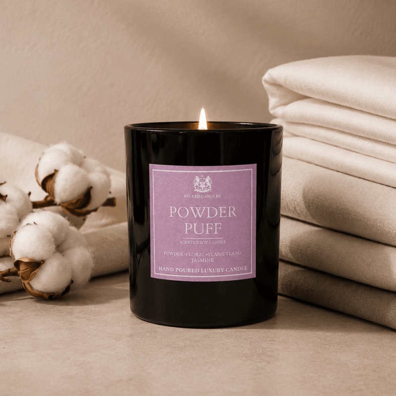 Αρωματικό κερί Powder Puff με νότες powder, jasmine και ylang ylang